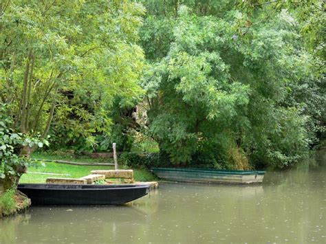 la venecia verde francia|La Venecia verde de la marisma poitevina